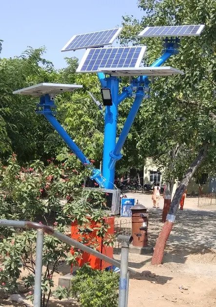 500W Solar Tree installed at CSIR- CEERI, Pilani