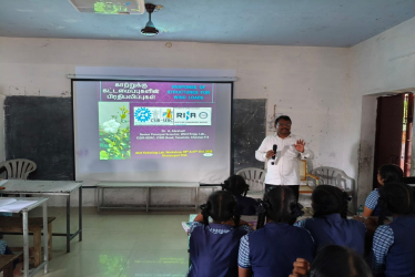 CSIR JIGYASA ATL Workshop at Dharmapuri - CSIR-SERC & CMC, Chennai, jointly organized CSIR JIGYASA ATL WORKSHOP (Student-Scientist Connect Programme) at Government Higher Secondary Schools, Karimangalam, Kambainallur, Harur and Theerthamalai, Dharmapuri
